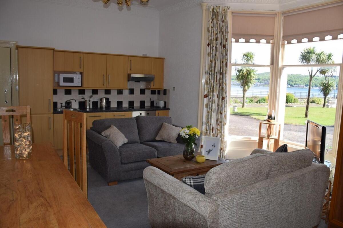 One Marine Place Apartman Port Bannatyne Szoba fotó