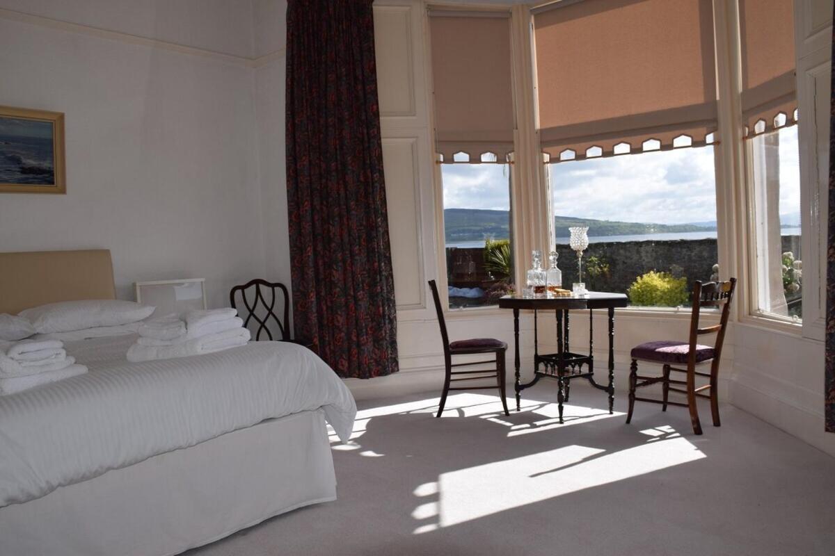 One Marine Place Port Bannatyne Szoba fotó